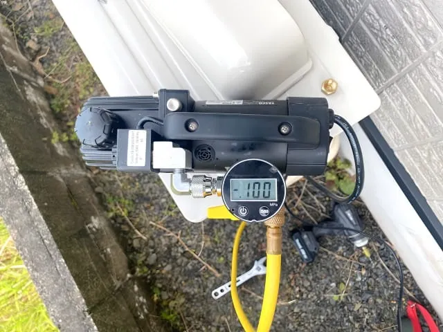 エアコン工事に使われる真空ポンプとは？しくみや重要性を解説